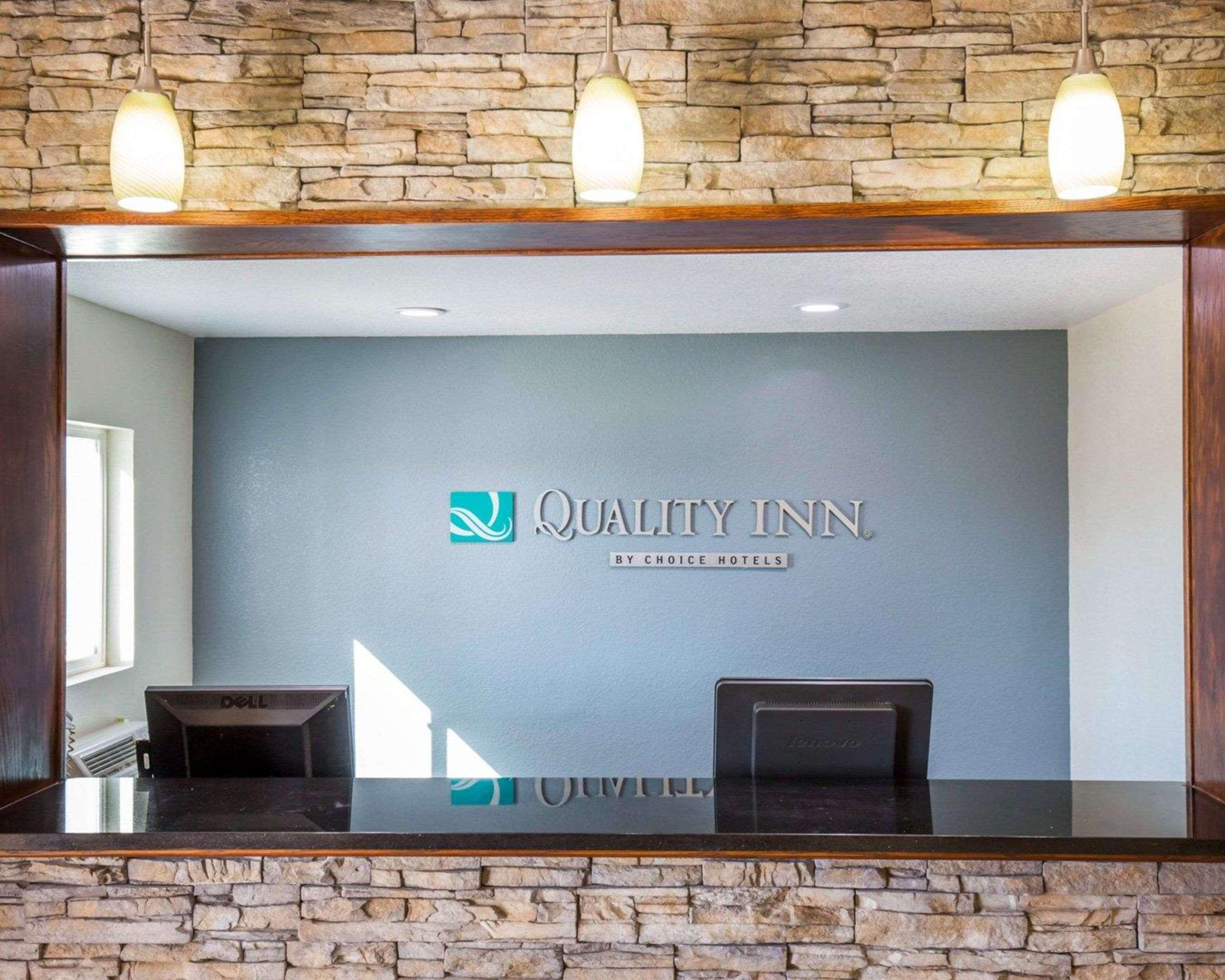 Quality Inn Gillette I-90 East Exterior foto