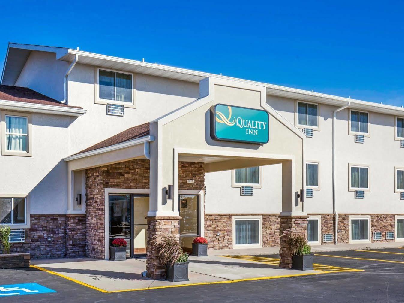 Quality Inn Gillette I-90 East Exterior foto